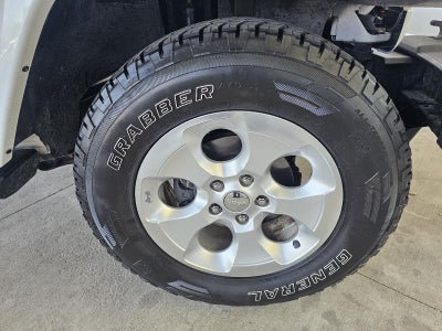 2013 Jeep Wrangler Sahara
