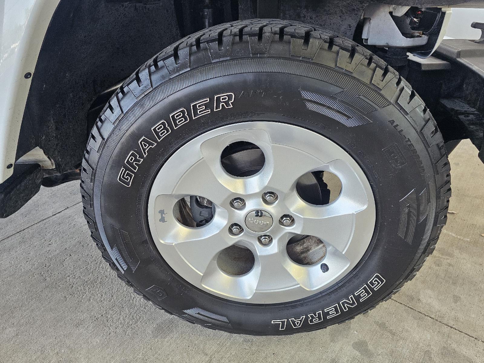 2013 Jeep Wrangler Sahara