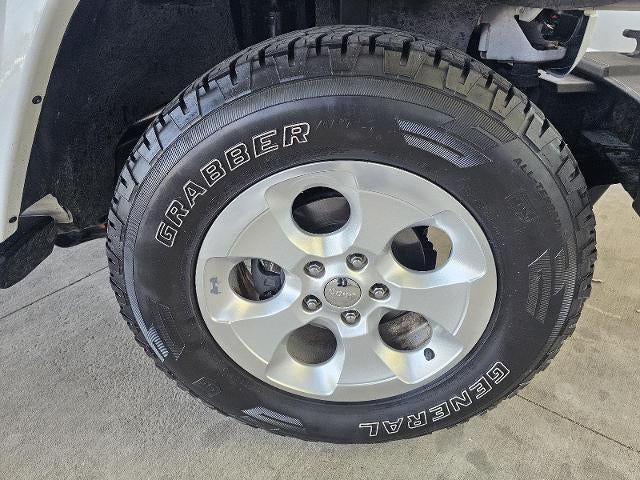 2013 Jeep Wrangler Sahara