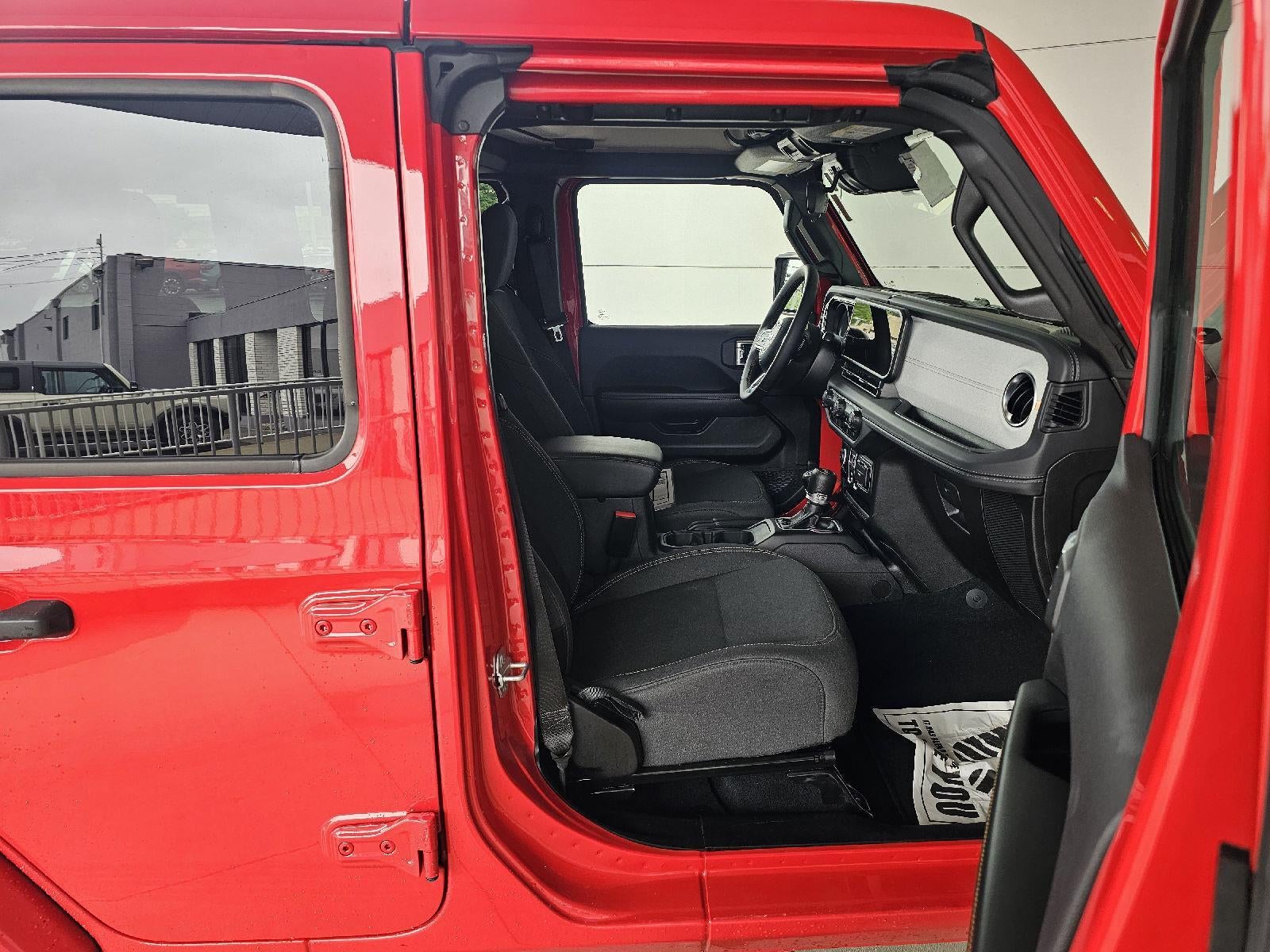 2025 Jeep Wrangler Sahara