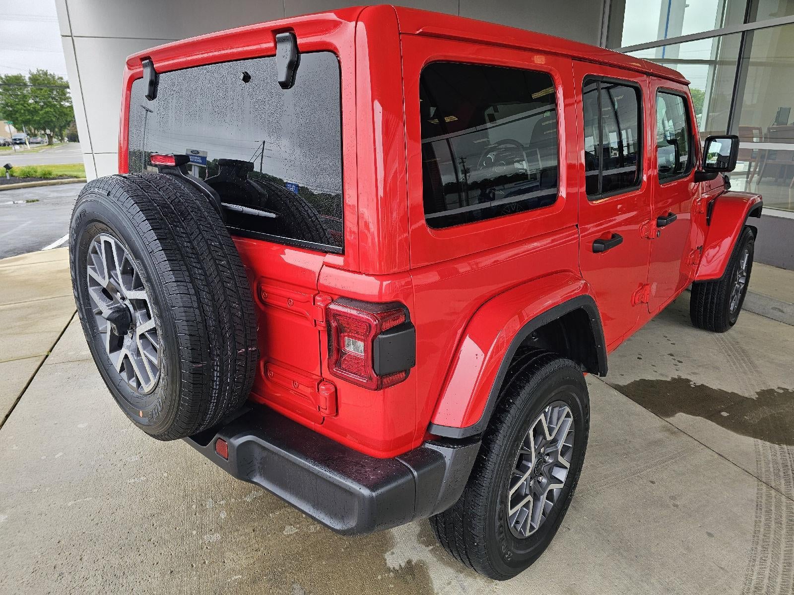 2025 Jeep Wrangler Sahara