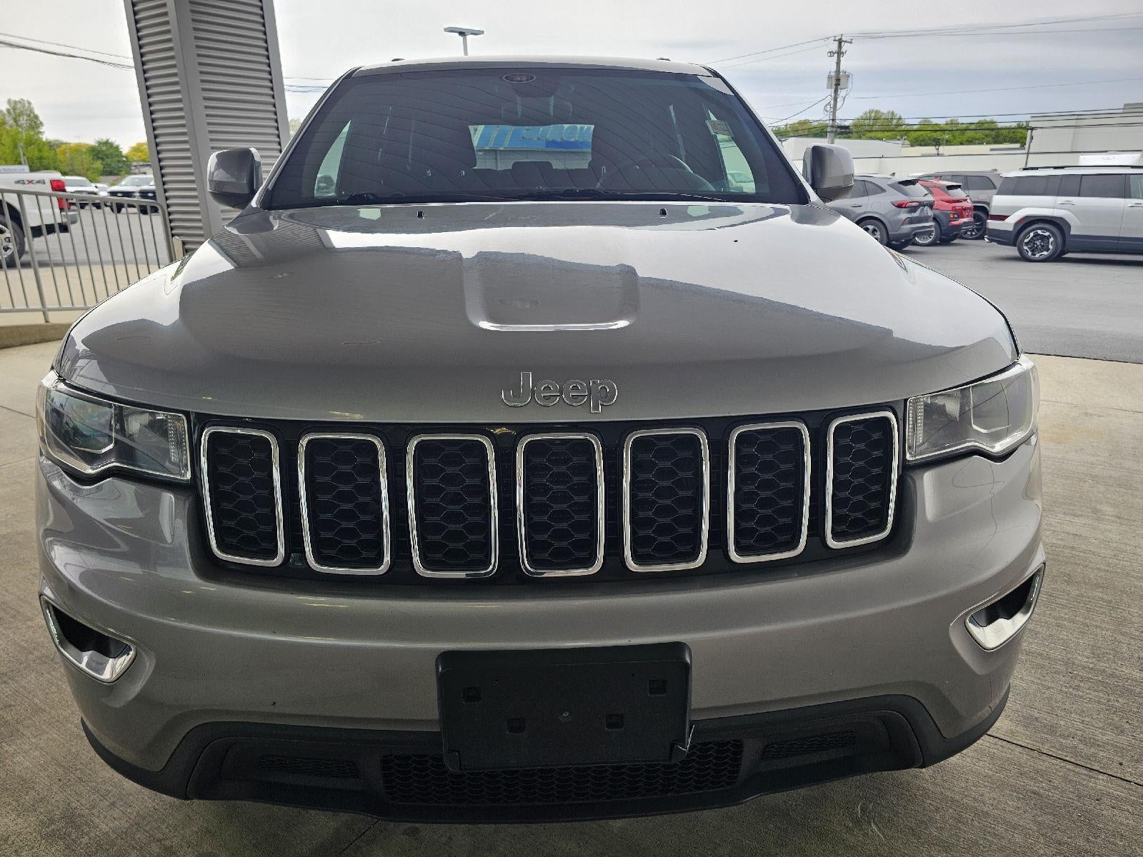 2017 Jeep Grand Cherokee Laredo