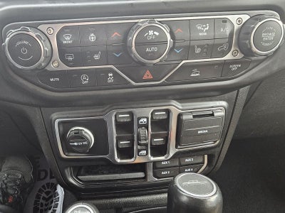 2023 Jeep Gladiator Overland