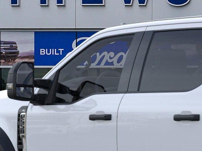 2026 Ford Super Duty F-550 DRW XL