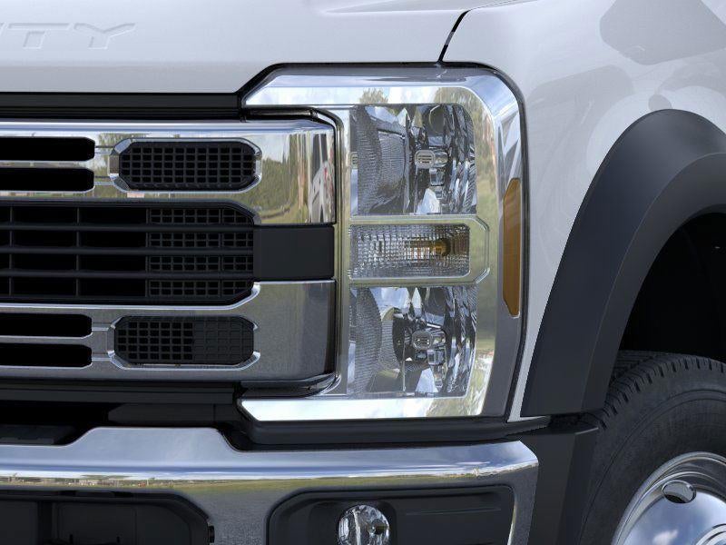 2026 Ford F-550 Super Duty Chassis Cab XL - Photo 25