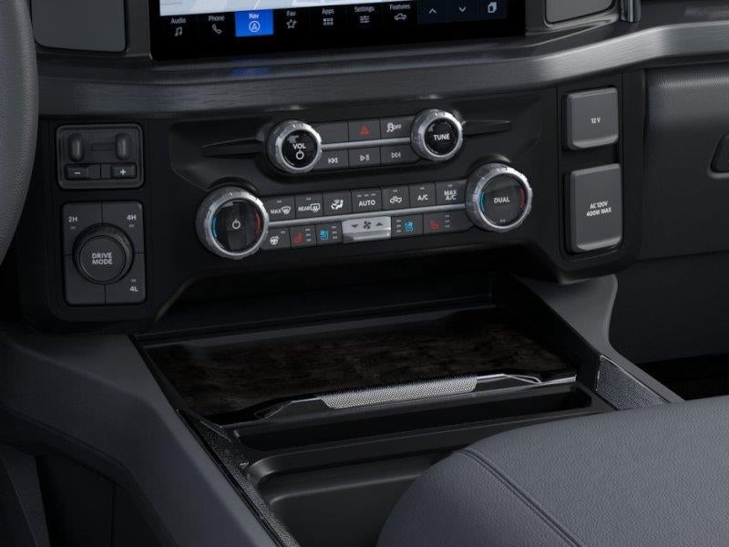 2026 Ford Super Duty F-550 Drw LARIAT