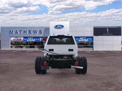 2026 Ford Super Duty F-550 Drw LARIAT