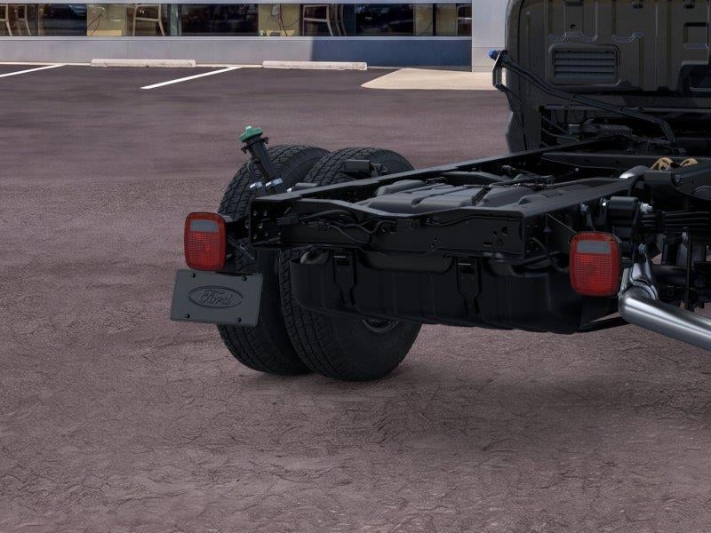 2026 Ford Super Duty F-350 Lariat W/ 9' FLATBED