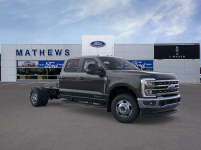 2026 Ford Super Duty F-350 Lariat