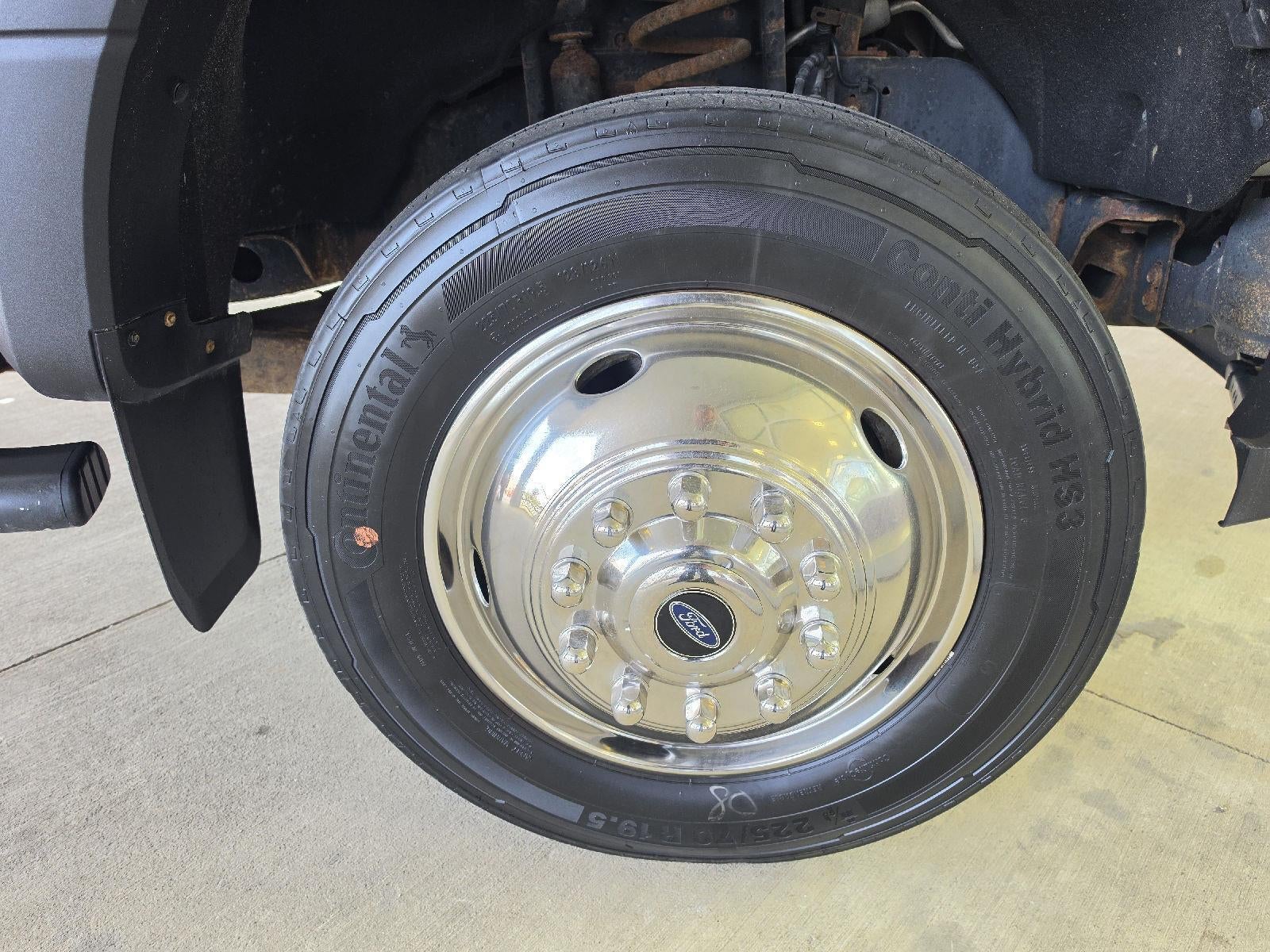 2017 Ford F450 Base