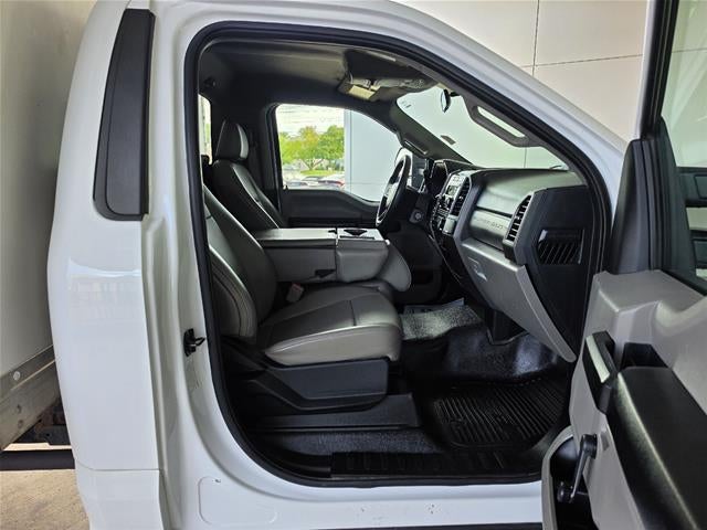 2017 Ford F450 Base