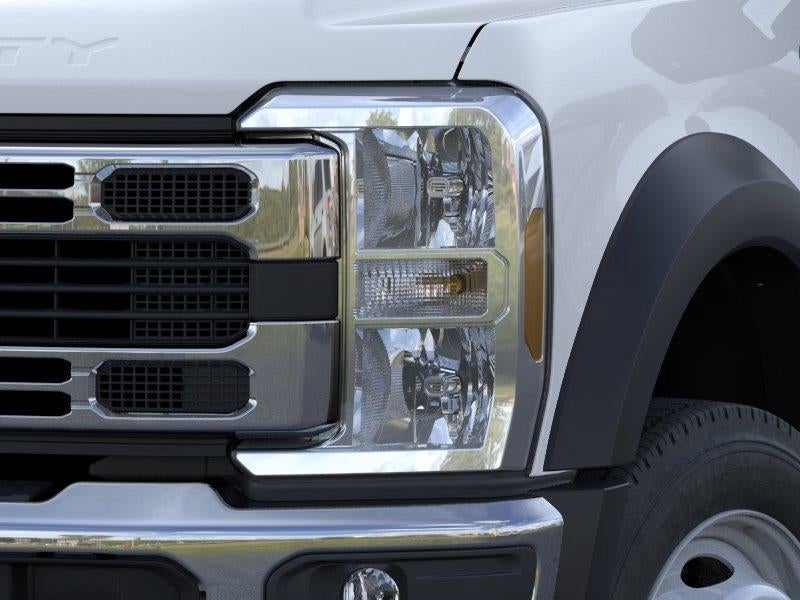 2026 Ford Super Duty F-450 DRW XL W/ 11' FLATBED