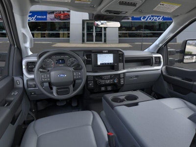 2026 Ford Super Duty F-550 DRW XL