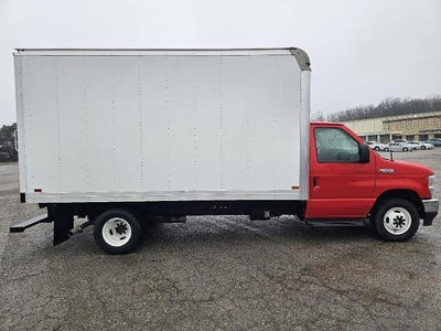 2024 Ford E-Series Cutaway Base