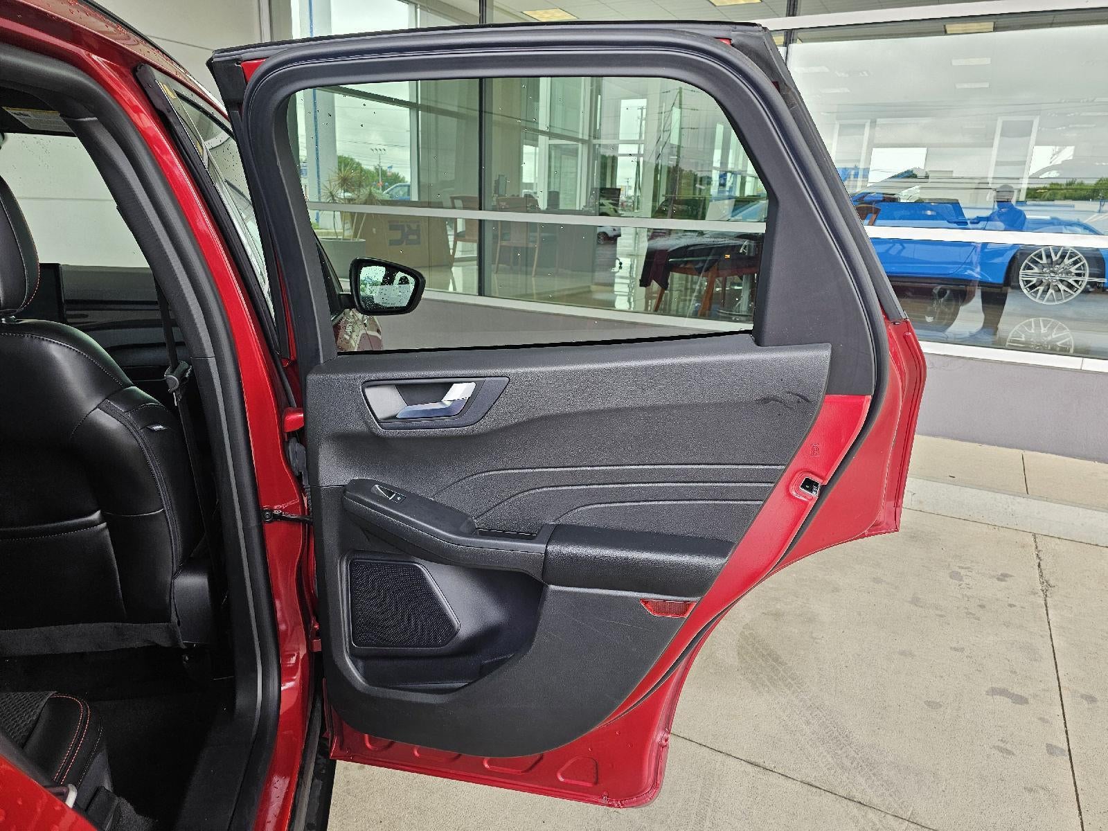 2024 Ford ESCAPE STLINE