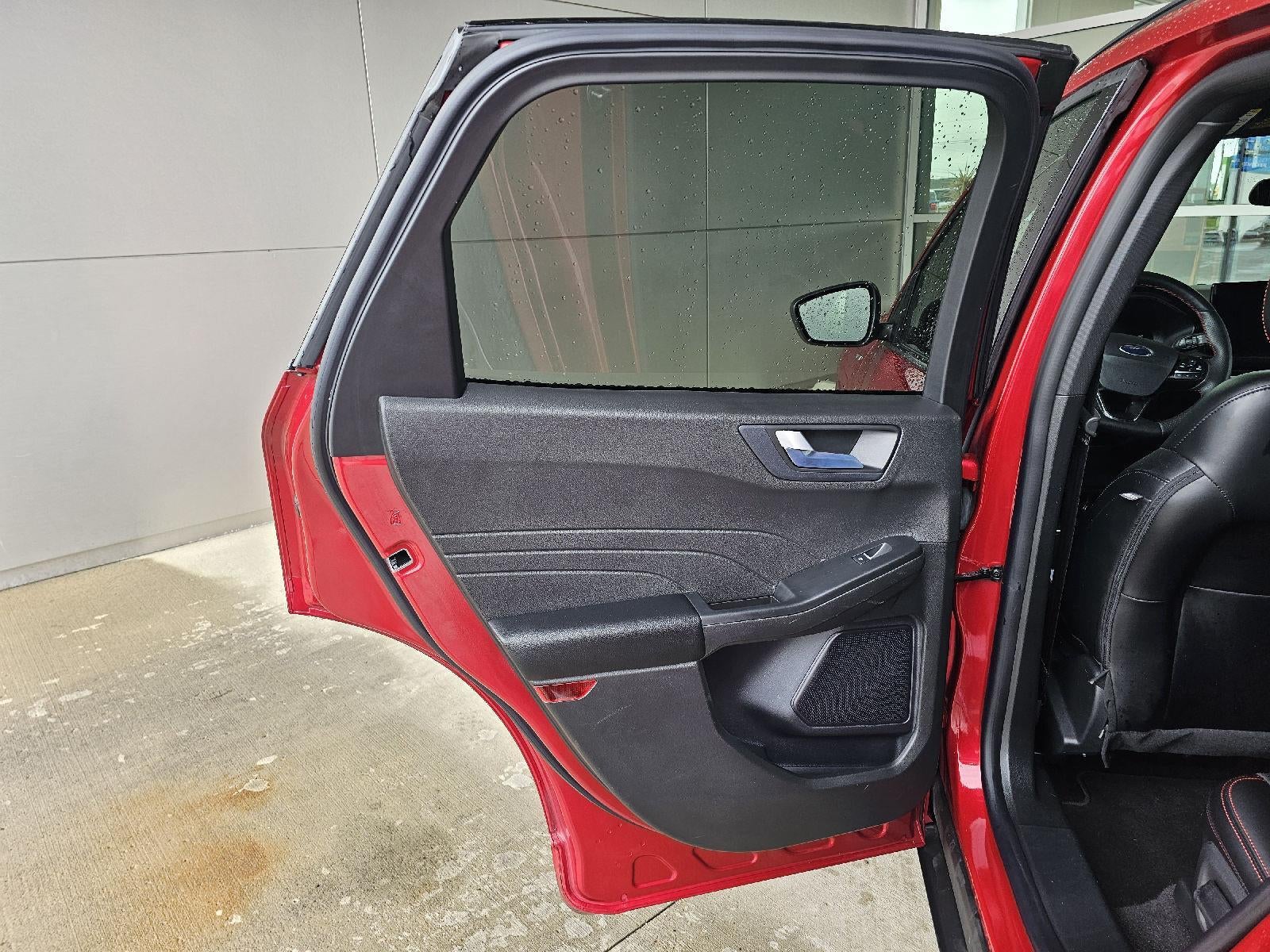 2024 Ford ESCAPE STLINE
