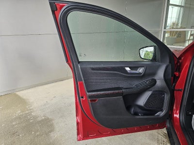 2024 Ford ESCAPE STLINE