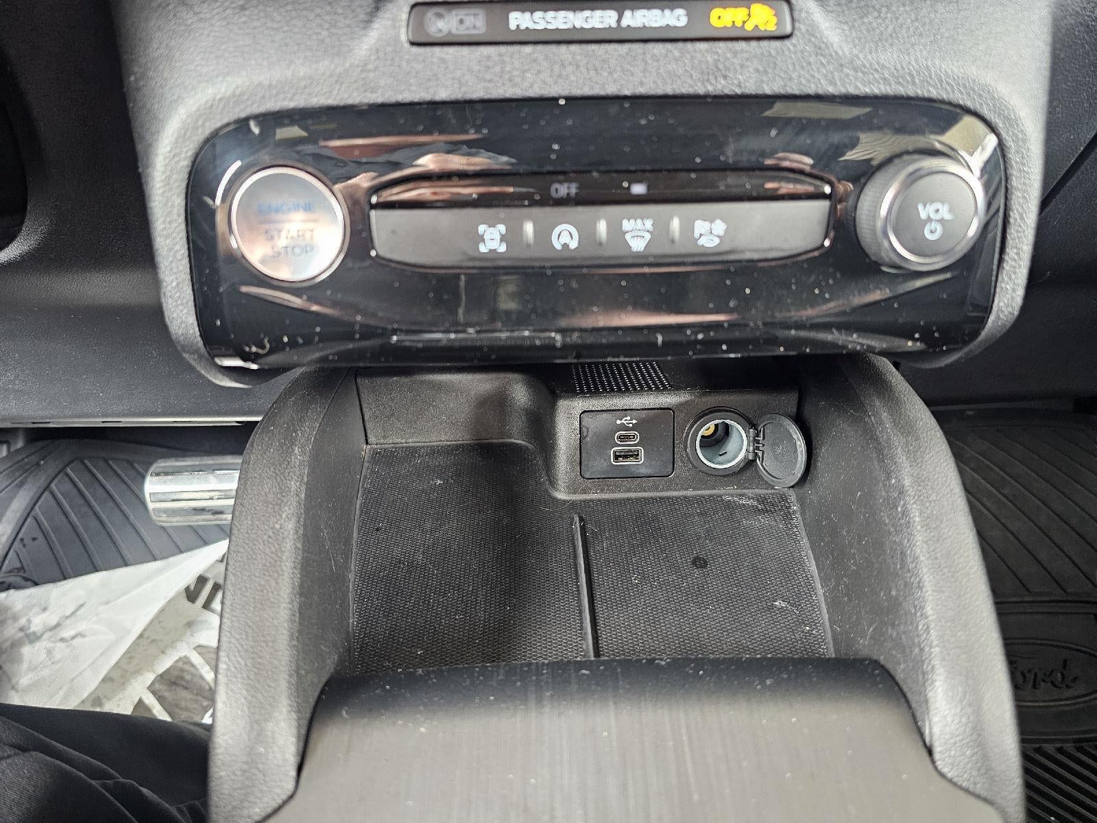 2024 Ford ESCAPE STLINE