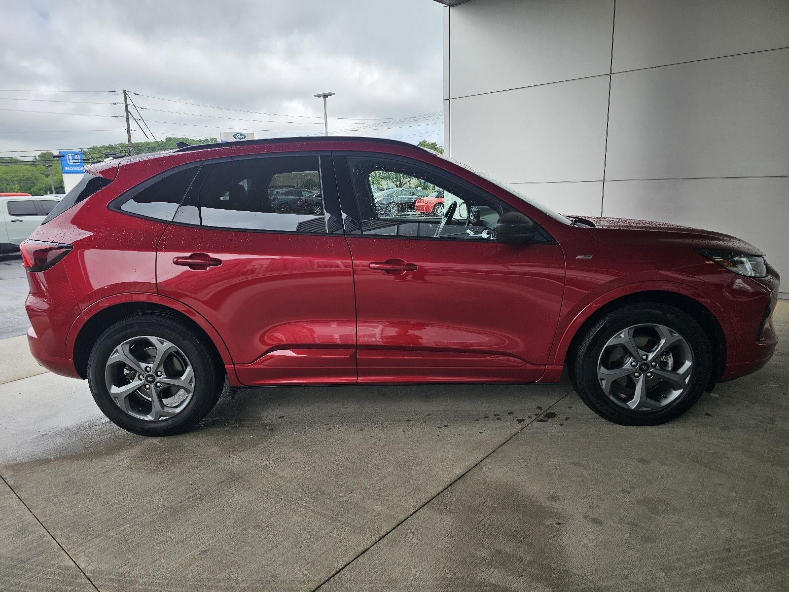 2024 Ford ESCAPE STLINE