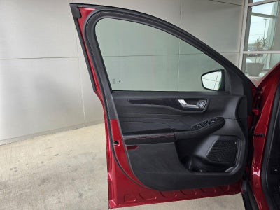 2023 Ford Escape STLINE