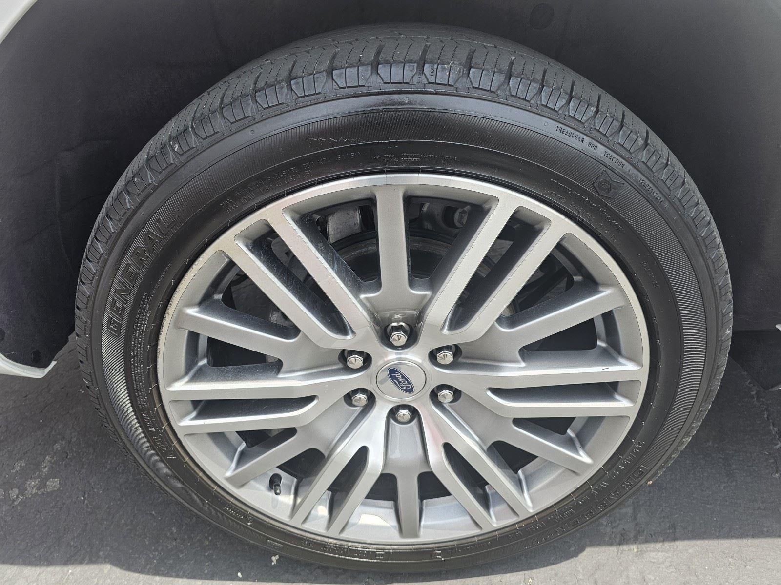 2022 Ford Expedition Platinum