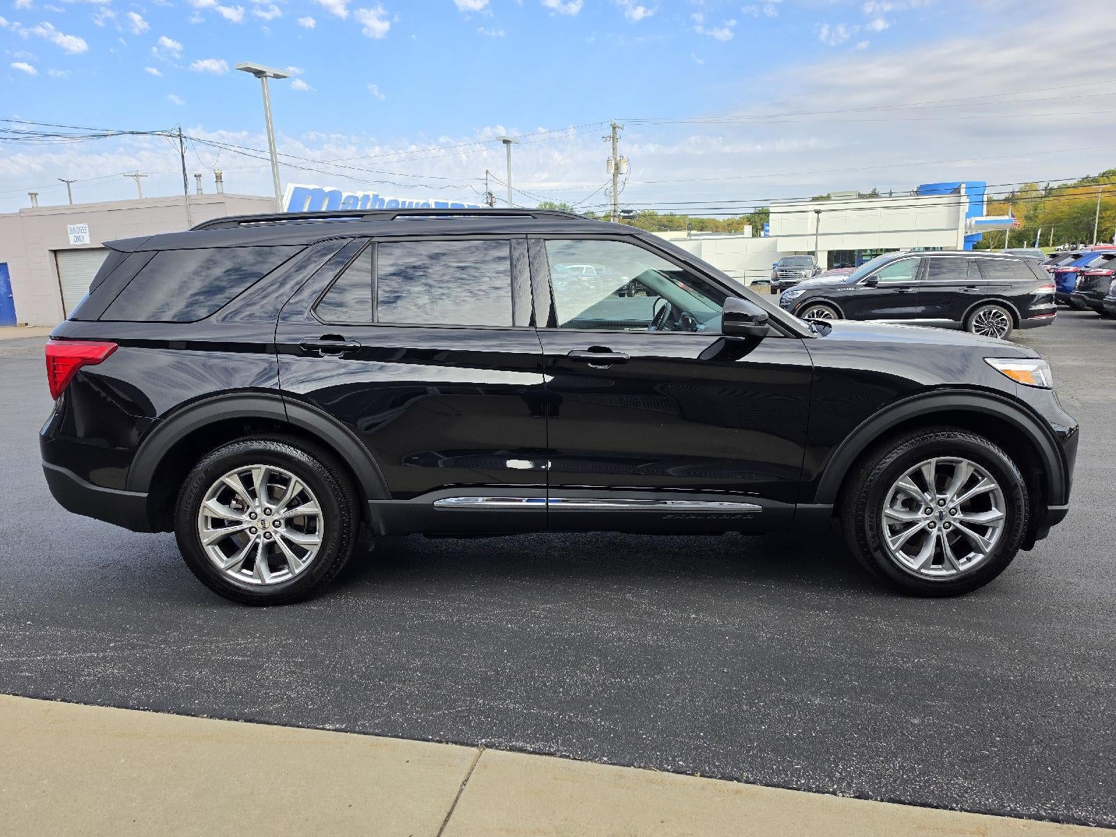 2024 Ford Explorer XLT
