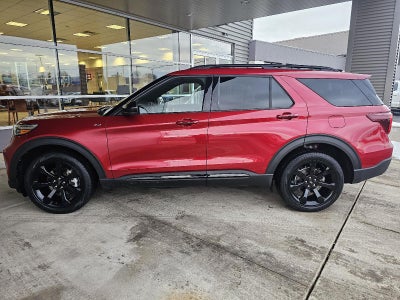 2023 Ford Explorer ST-Line