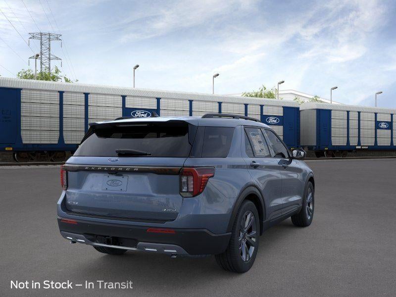 2026 Ford EXPLORER XLT