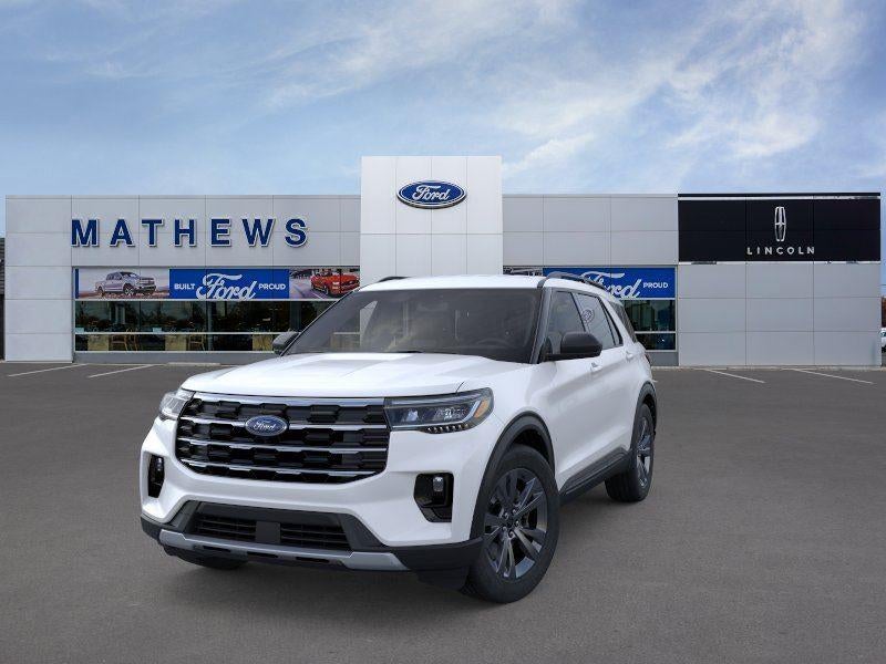 2026 Ford EXPLORER XLT