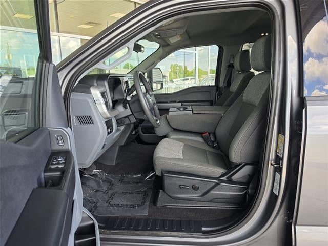 2025 Ford Super Duty F-250 XLT