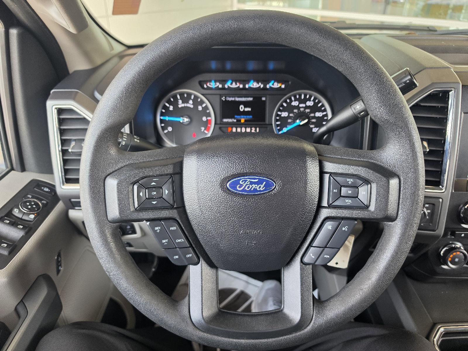 2017 Ford Super Duty F-250 SRW XLT