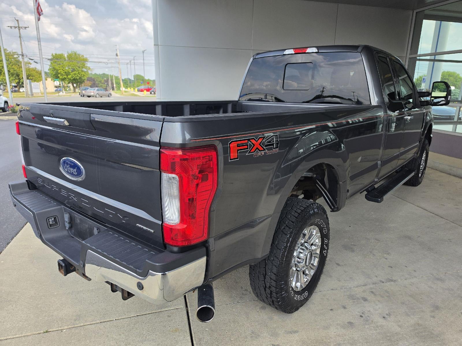 2017 Ford Super Duty F-250 SRW XLT