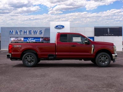 2027 Ford Super Duty F-250 XLT