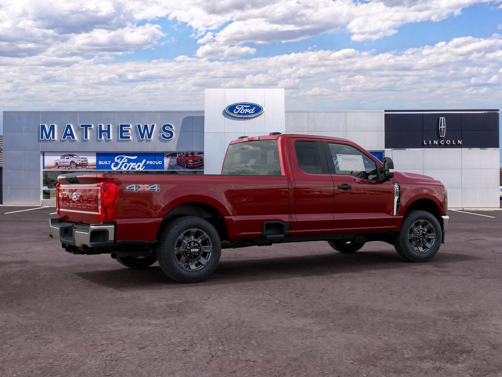 2027 Ford Super Duty F-250 XLT