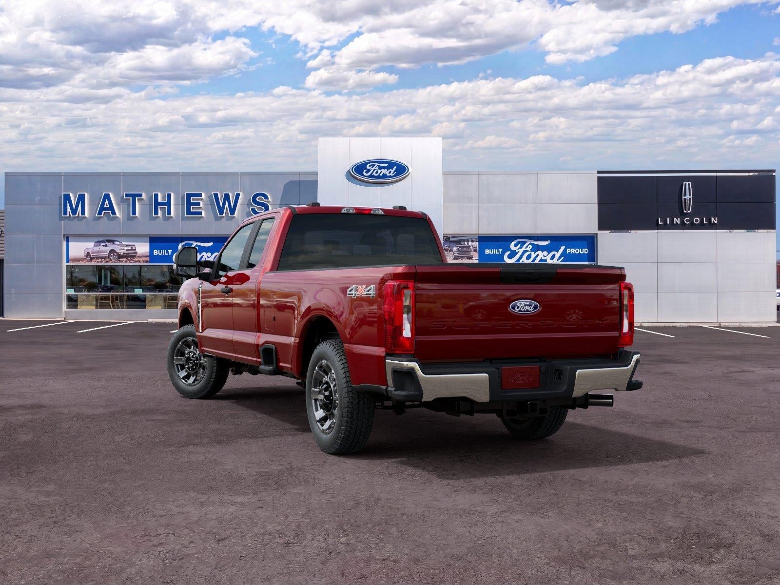 2027 Ford Super Duty F-250 XLT