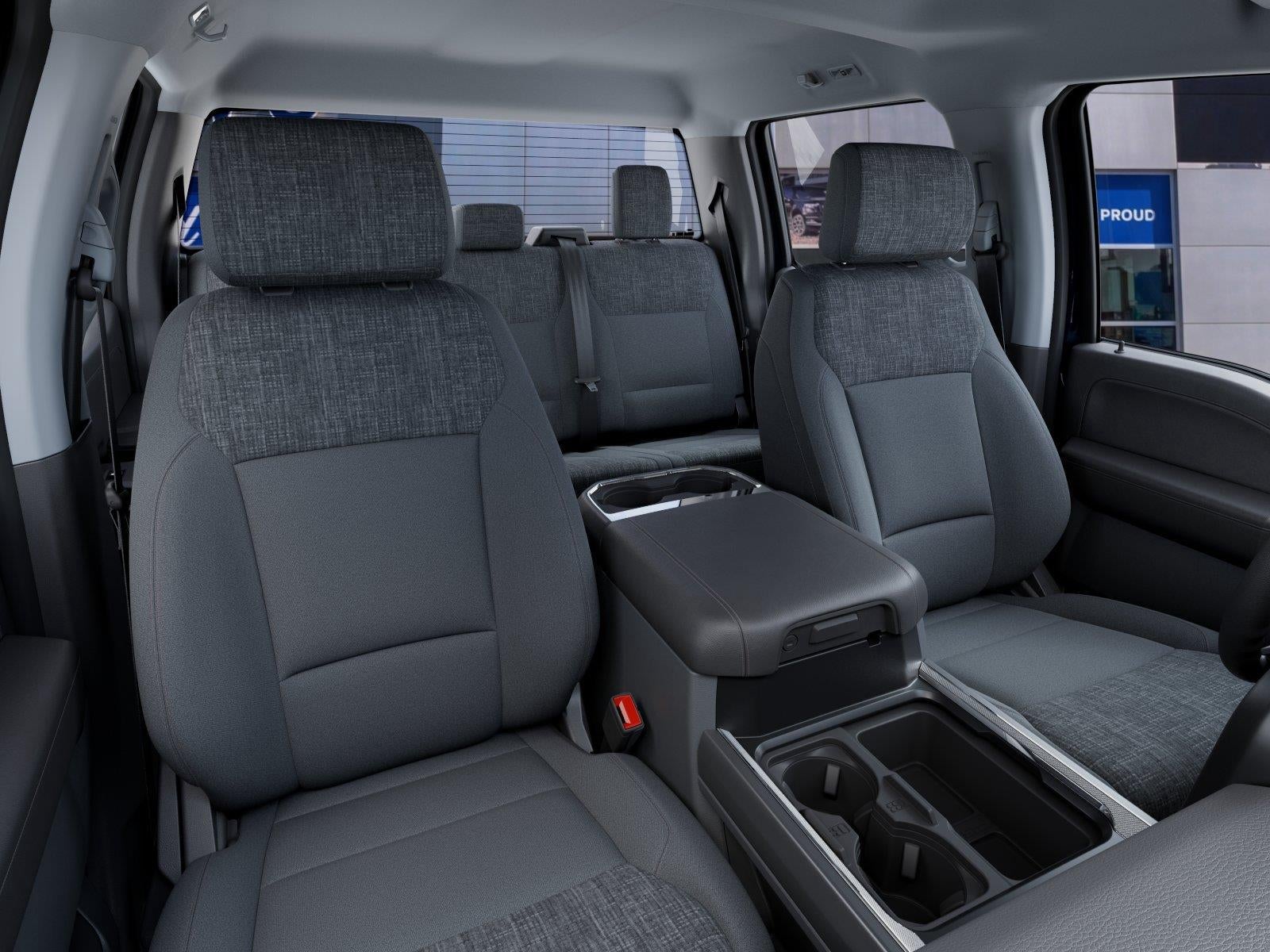 2027 Ford Super Duty F-350 XLT