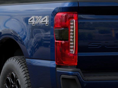 2027 Ford Super Duty F-350 XLT