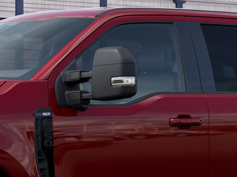 2027 Ford Super Duty F-350 XLT