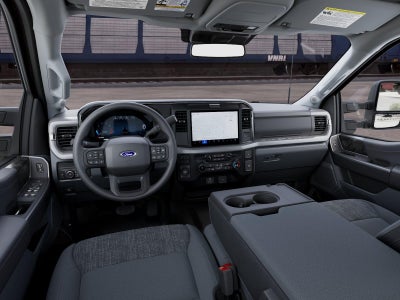 2027 Ford Super Duty F-350 XLT