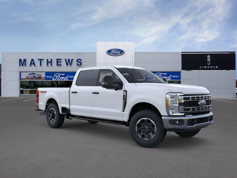 2025 Ford F-350 Super Duty XLT