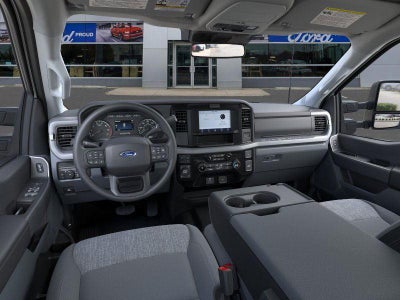 2025 Ford F-350 Super Duty XLT