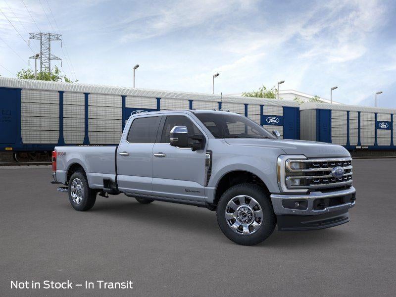 2026 Ford Super Duty F-350 Lariat