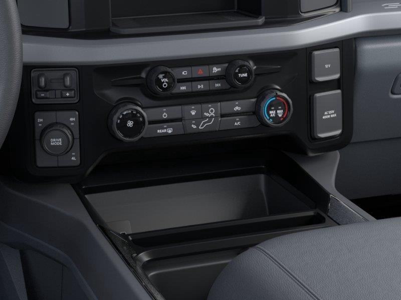 2026 Ford Super Duty F-350 XLT