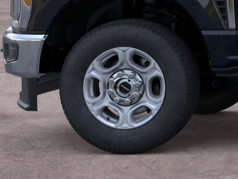 2026 Ford Super Duty F-350 XLT