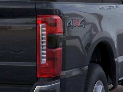 2026 Ford Super Duty F-350 XLT