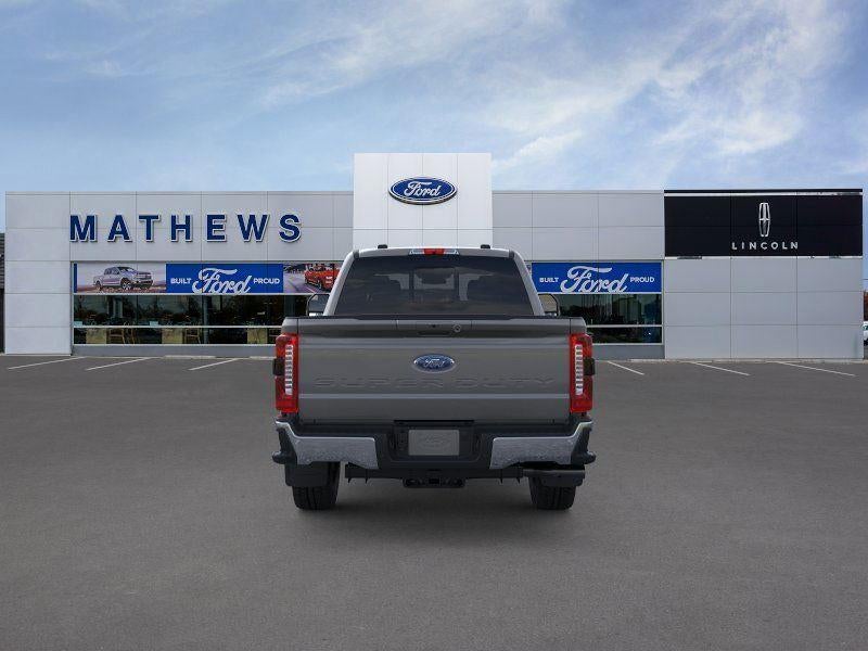 2026 Ford Super Duty F-350 SRW LARIAT