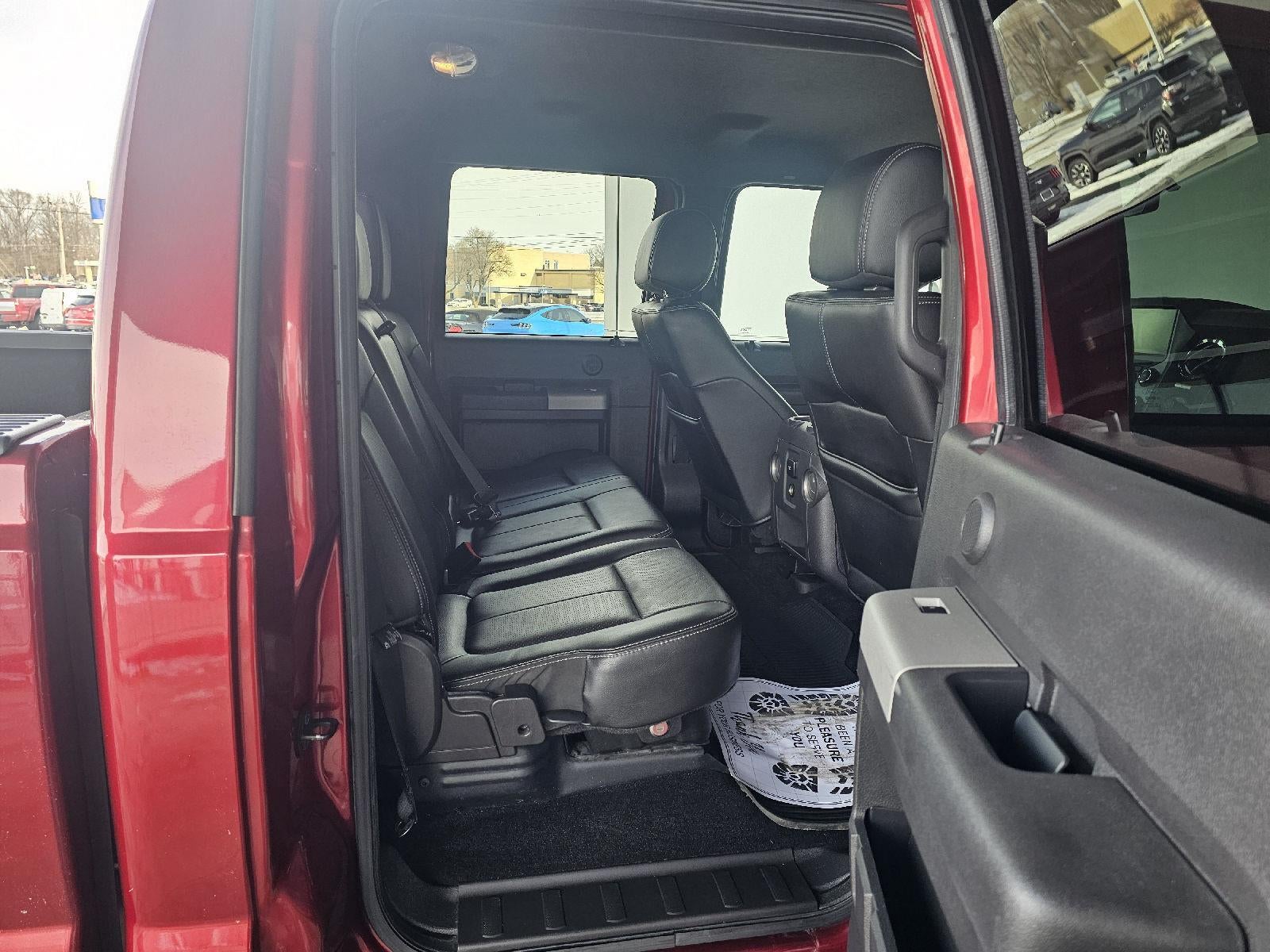 2015 Ford Super Duty F-350 SRW Lariat