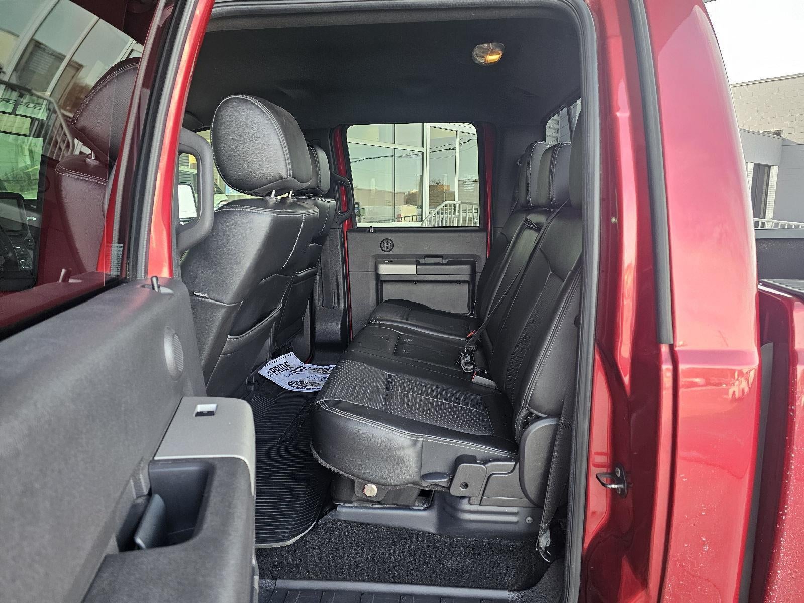 2015 Ford Super Duty F-350 SRW Lariat