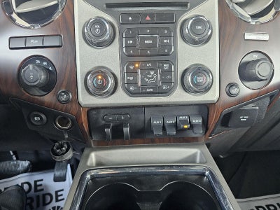 2015 Ford Super Duty F-350 SRW Lariat