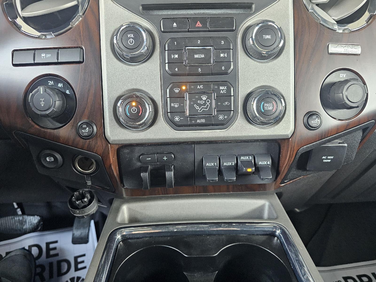 2015 Ford Super Duty F-350 SRW Lariat